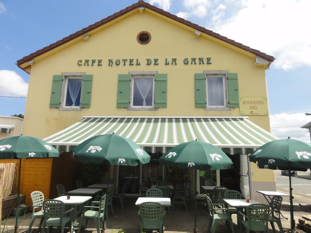 Cafe Hotel De La Gare Champagnole Eksteriør billede