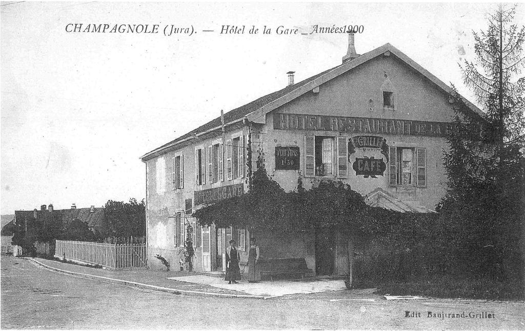 Cafe Hotel De La Gare Champagnole Eksteriør billede