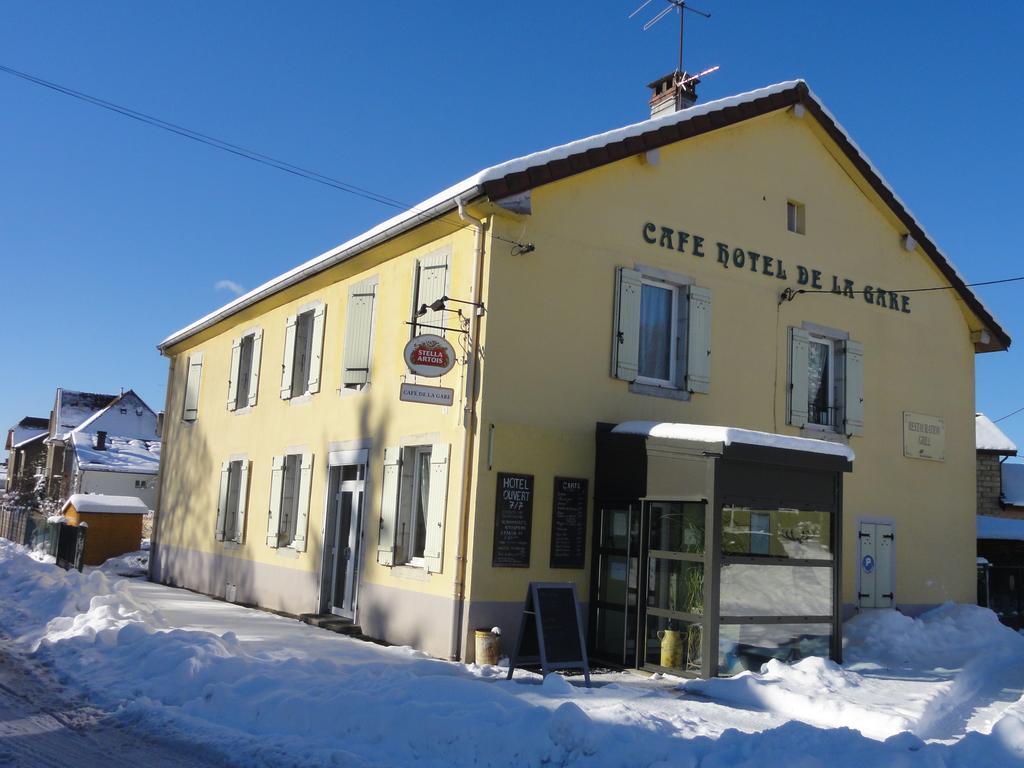 Cafe Hotel De La Gare Champagnole Eksteriør billede