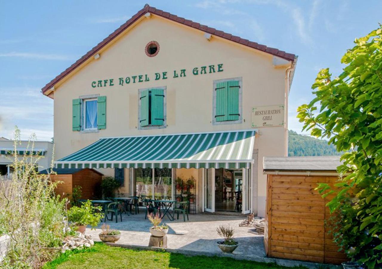 Cafe Hotel De La Gare Champagnole Eksteriør billede